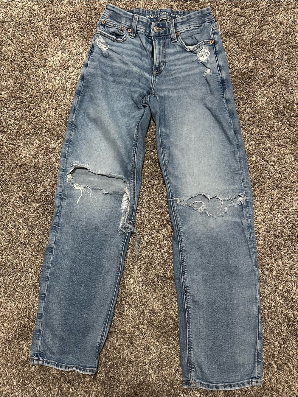 American Eagle Outfitters Women's Distressed Blue Jeans ripped knees sz 0